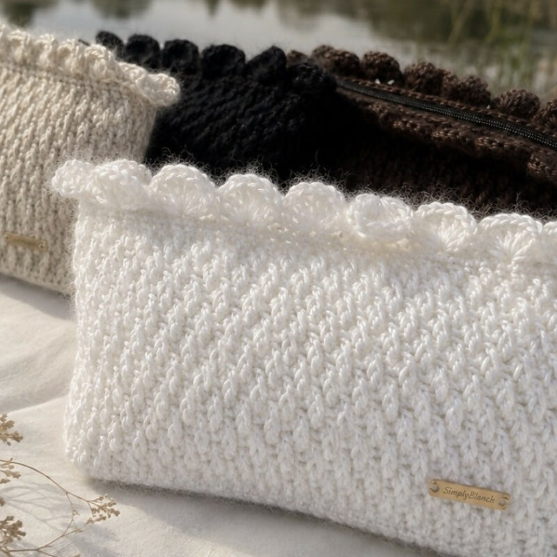 Silk clutch